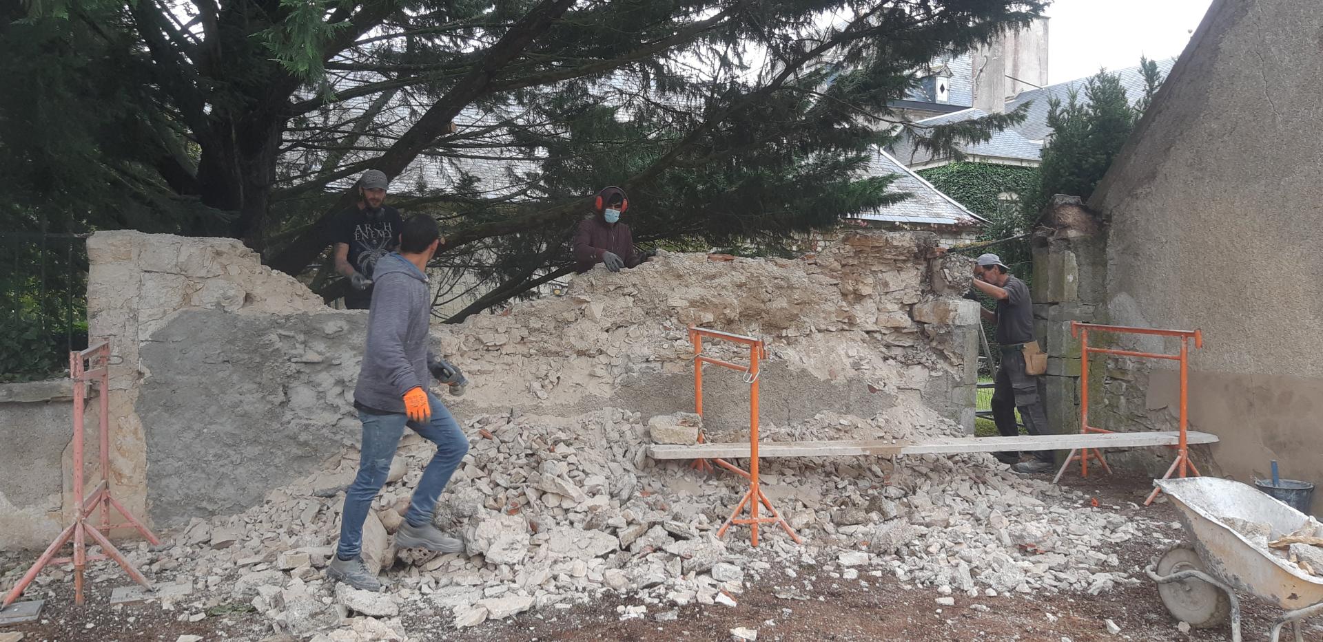 04 - Destruction du mur